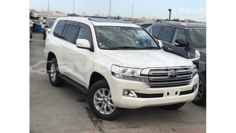Big with watermark toyota land cruiser abseron import dubai 2898