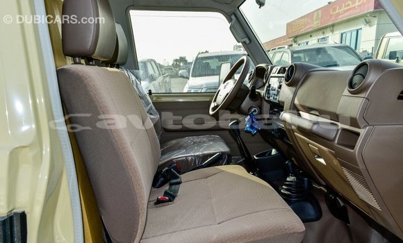 Buy Import Toyota Land Cruiser Beige Car in Import - Dubai in Abseron Buy Import Toyota Land Cruiser Beige Car in Import - Dubai in Abseron