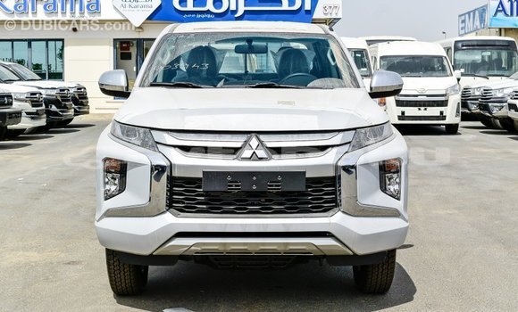 Buy Import Mitsubishi L200 White Car in Import - Dubai in Abseron Buy Import Mitsubishi L200 White Car in Import - Dubai in Abseron