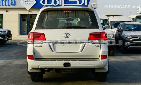 Buy Import Toyota Land Cruiser White Car in Import - Dubai in Abseron Buy Import Toyota Land Cruiser White Car in Import - Dubai in Abseron