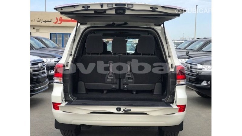 Big with watermark toyota land cruiser abseron import dubai 2921