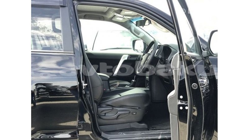 Big with watermark toyota prado abseron import dubai 2923