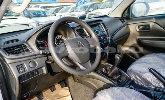 Buy Import Mitsubishi L200 White Car in Import - Dubai in Abseron Buy Import Mitsubishi L200 White Car in Import - Dubai in Abseron