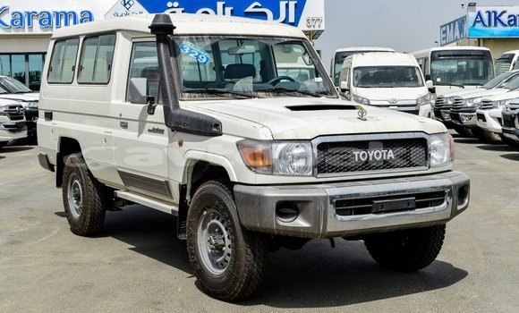 Buy Import Toyota Land Cruiser White Car in Import - Dubai in Abseron Buy Import Toyota Land Cruiser White Car in Import - Dubai in Abseron