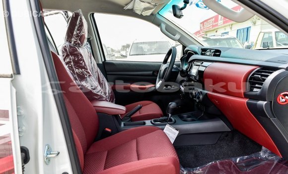 Buy Import Toyota Hilux White Car in Import - Dubai in Abseron Buy Import Toyota Hilux White Car in Import - Dubai in Abseron