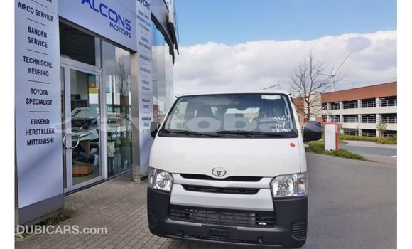 Buy Import Toyota Hiace White Car in Import - Dubai in Abseron Buy Import Toyota Hiace White Car in Import - Dubai in Abseron
