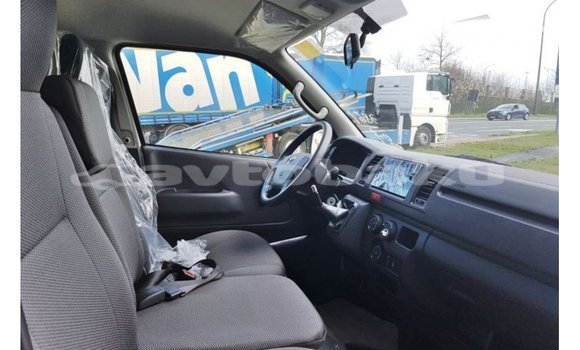 Buy Import Toyota Hiace White Car in Import - Dubai in Abseron Buy Import Toyota Hiace White Car in Import - Dubai in Abseron