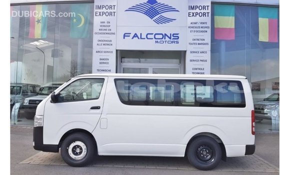 Buy Import Toyota Hiace White Car in Import - Dubai in Abseron Buy Import Toyota Hiace White Car in Import - Dubai in Abseron