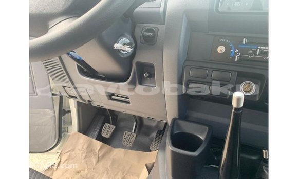 Buy Import Toyota Land Cruiser White Car in Import - Dubai in Abseron Buy Import Toyota Land Cruiser White Car in Import - Dubai in Abseron