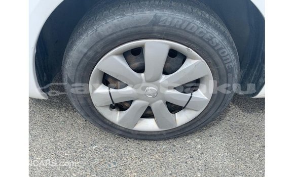 Buy Import Nissan Sunny White Car in Import - Dubai in Abseron Buy Import Nissan Sunny White Car in Import - Dubai in Abseron