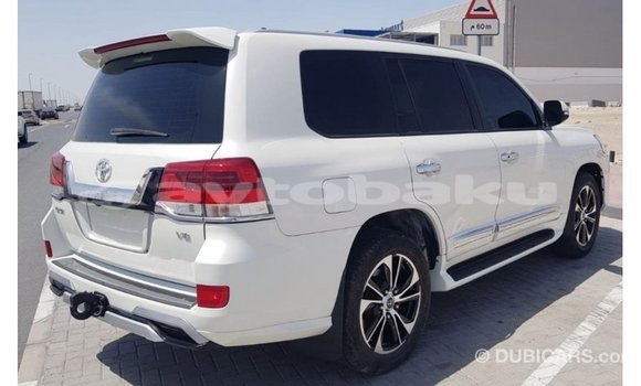 Buy Import Toyota Land Cruiser White Car in Import - Dubai in Abseron Buy Import Toyota Land Cruiser White Car in Import - Dubai in Abseron