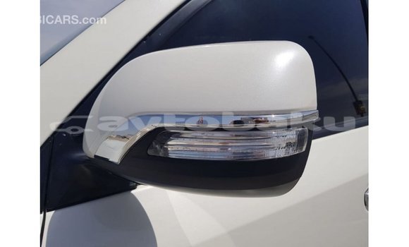 Buy Import Toyota Land Cruiser White Car in Import - Dubai in Abseron Buy Import Toyota Land Cruiser White Car in Import - Dubai in Abseron