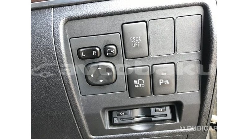 Big with watermark toyota land cruiser abseron import dubai 2979