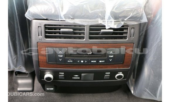 Buy Import Toyota Land Cruiser White Car in Import - Dubai in Abseron Buy Import Toyota Land Cruiser White Car in Import - Dubai in Abseron