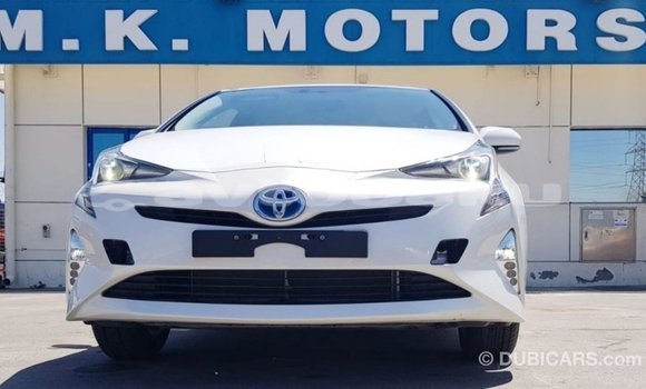 Buy Import Toyota Prius White Car in Import - Dubai in Abseron Buy Import Toyota Prius White Car in Import - Dubai in Abseron
