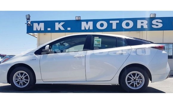 Buy Import Toyota Prius White Car in Import - Dubai in Abseron Buy Import Toyota Prius White Car in Import - Dubai in Abseron