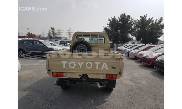 Buy Import Toyota Land Cruiser Beige Car in Import - Dubai in Abseron Buy Import Toyota Land Cruiser Beige Car in Import - Dubai in Abseron
