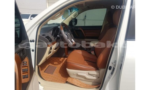 Buy Import Toyota Land Cruiser White Car in Import - Dubai in Abseron Buy Import Toyota Land Cruiser White Car in Import - Dubai in Abseron