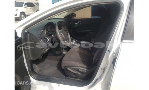 Buy Import Chrysler 200 White Car in Import - Dubai in Abseron Buy Import Chrysler 200 White Car in Import - Dubai in Abseron