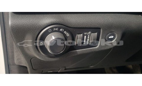 Buy Import Chrysler 200 White Car in Import - Dubai in Abseron Buy Import Chrysler 200 White Car in Import - Dubai in Abseron