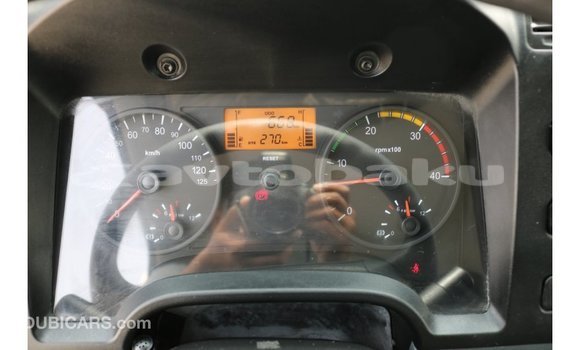 Buy Import Mitsubishi Carisma White Car in Import - Dubai in Abseron