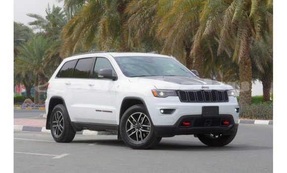 Buy Import Jeep Grand Cherokee White Car in Import - Dubai in Abseron