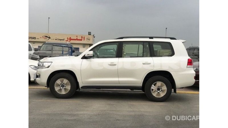 Big with watermark toyota land cruiser abseron import dubai 3112