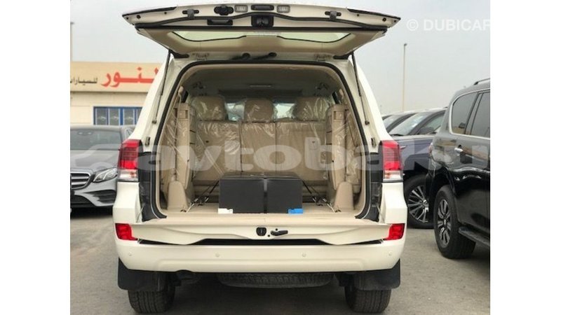 Big with watermark toyota land cruiser abseron import dubai 3112