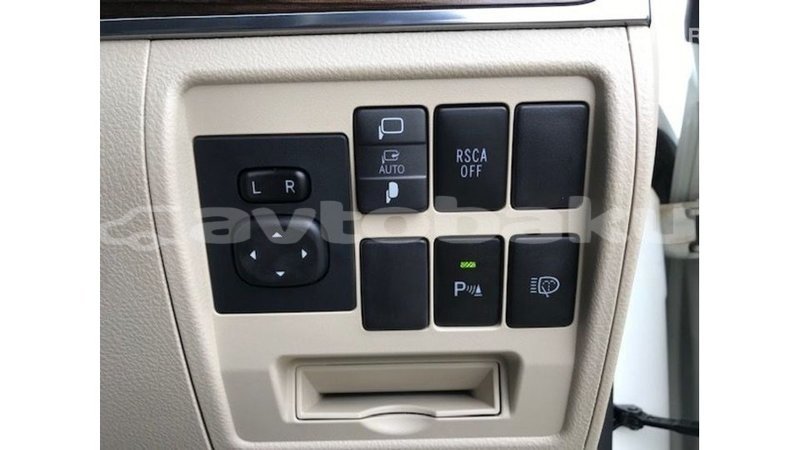 Big with watermark toyota land cruiser abseron import dubai 3112