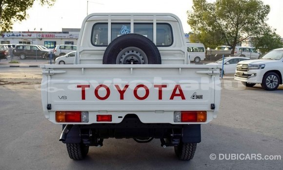 Buy Import Toyota Land Cruiser White Car in Import - Dubai in Abseron Buy Import Toyota Land Cruiser White Car in Import - Dubai in Abseron