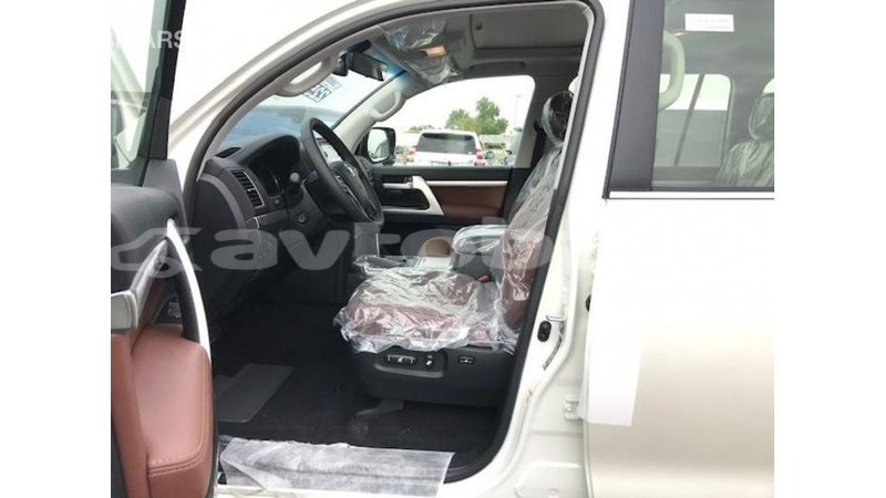 Big with watermark toyota land cruiser abseron import dubai 3138