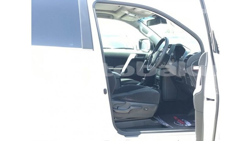 Big with watermark toyota prado abseron import dubai 3144