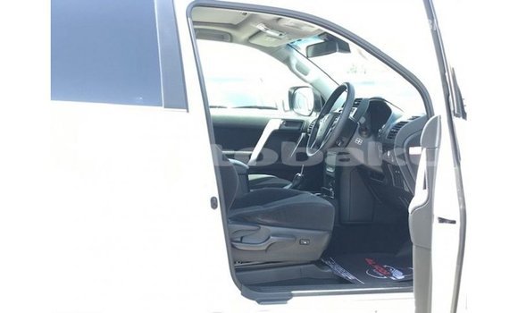 Buy Import Toyota Prado White Car in Import - Dubai in Abseron Buy Import Toyota Prado White Car in Import - Dubai in Abseron