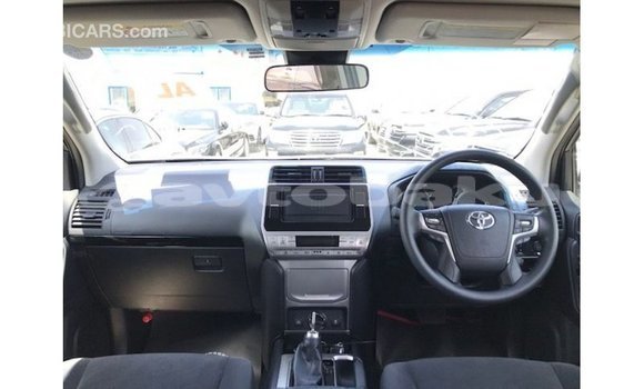 Buy Import Toyota Prado White Car in Import - Dubai in Abseron Buy Import Toyota Prado White Car in Import - Dubai in Abseron