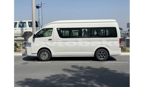 Buy Import Toyota Hiace White Car in Import - Dubai in Abseron Buy Import Toyota Hiace White Car in Import - Dubai in Abseron