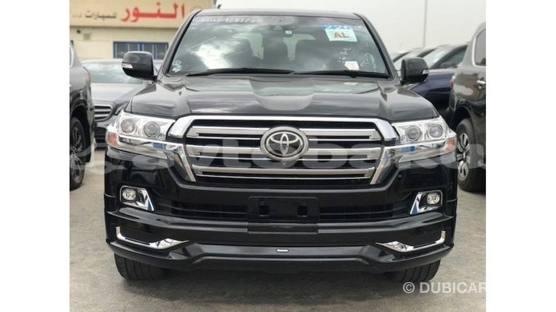 Big with watermark toyota land cruiser abseron import dubai 3161