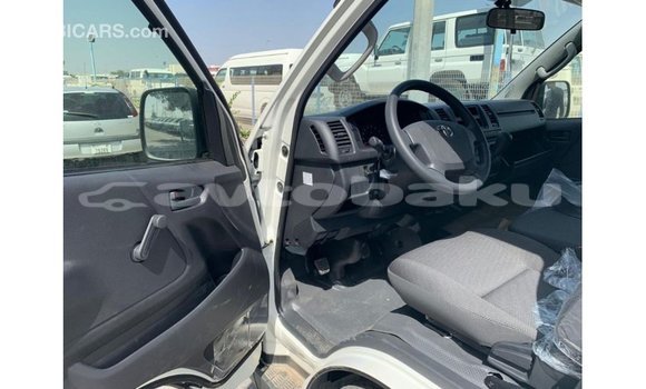 Buy Import Toyota Hiace White Car in Import - Dubai in Abseron Buy Import Toyota Hiace White Car in Import - Dubai in Abseron