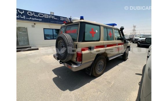 Buy Import Toyota Land Cruiser Beige Car in Import - Dubai in Abseron Buy Import Toyota Land Cruiser Beige Car in Import - Dubai in Abseron