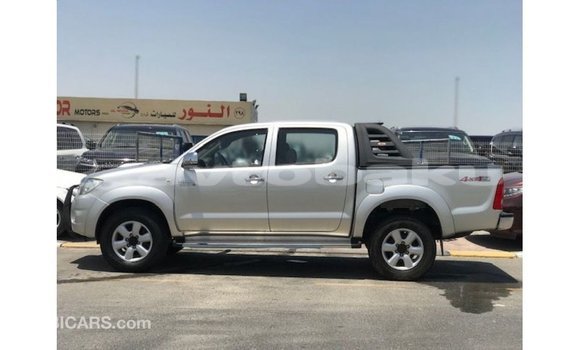 Buy Import Toyota Hilux Other Car in Import - Dubai in Abseron Buy Import Toyota Hilux Other Car in Import - Dubai in Abseron