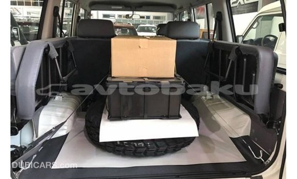 Buy Import Toyota Land Cruiser White Car in Import - Dubai in Abseron Buy Import Toyota Land Cruiser White Car in Import - Dubai in Abseron