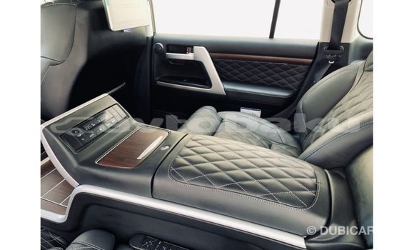 Buy Import Toyota Land Cruiser Black Car in Import - Dubai in Abseron Buy Import Toyota Land Cruiser Black Car in Import - Dubai in Abseron