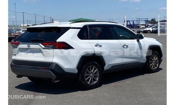 Buy Import Toyota 4Runner White Car in Import - Dubai in Abseron Buy Import Toyota 4Runner White Car in Import - Dubai in Abseron