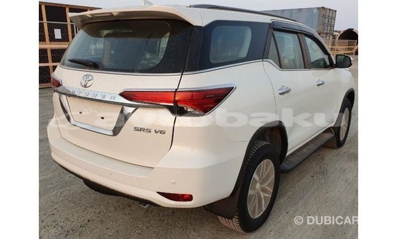 Buy Import Toyota Fortuner White Car in Import - Dubai in Abseron Buy Import Toyota Fortuner White Car in Import - Dubai in Abseron