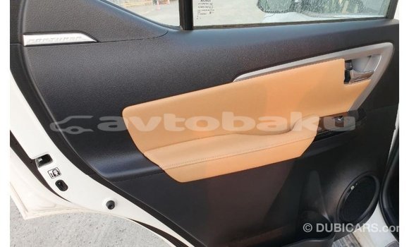 Buy Import Toyota Fortuner White Car in Import - Dubai in Abseron Buy Import Toyota Fortuner White Car in Import - Dubai in Abseron
