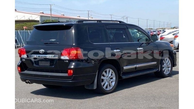 Big with watermark toyota land cruiser abseron import dubai 3230