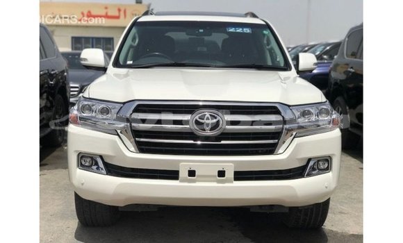 Buy Import Toyota Land Cruiser White Car in Import - Dubai in Abseron Buy Import Toyota Land Cruiser White Car in Import - Dubai in Abseron