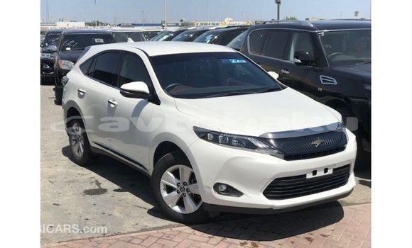 Buy Import Toyota Harrier White Car in Import - Dubai in Abseron Buy Import Toyota Harrier White Car in Import - Dubai in Abseron