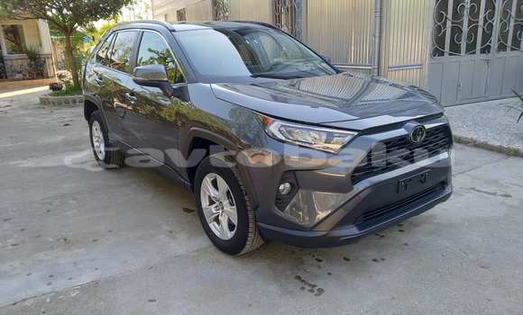 Buy Used Toyota RAV4 Brown Car in Amircan in Saki Buy Used Toyota RAV4 Brown Car in Amircan in Saki