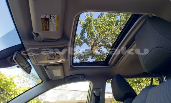 Buy Used Toyota RAV4 Brown Car in Amircan in Saki Buy Used Toyota RAV4 Brown Car in Amircan in Saki
