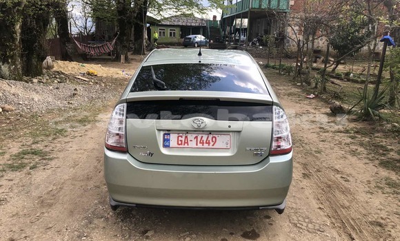 Buy Import Toyota Prius Green Car in Zaqatala in Saki Buy Import Toyota Prius Green Car in Zaqatala in Saki